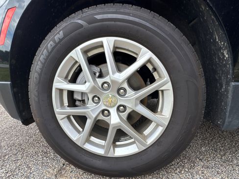 Used 2024 Chevrolet Equinox LT AWD/4WD image 10