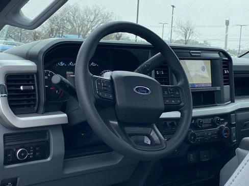 New 2026 Ford F250 XL w/ XL Off-Road Package AWD/4WD image 6