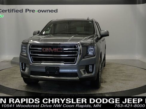 Used 2021 GMC Yukon XL SLT w/ SLT Premium Package image 1