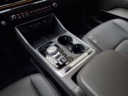 New 2026 Kia Carnival SX Prestige image 9