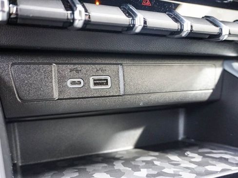 New 2026 Chevrolet Colorado LT image 24