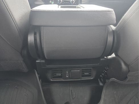 Used 2022 GMC Sierra 1500 Elevation w/ LPO, Elevation Black Package image 26