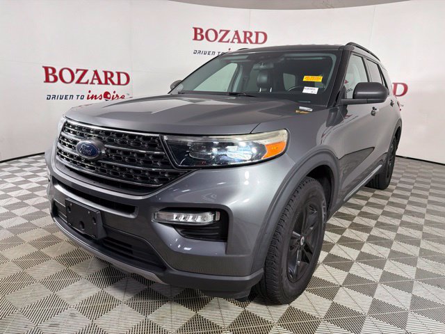 Used 2022 Ford Explorer XLT AWD/4WD image 5