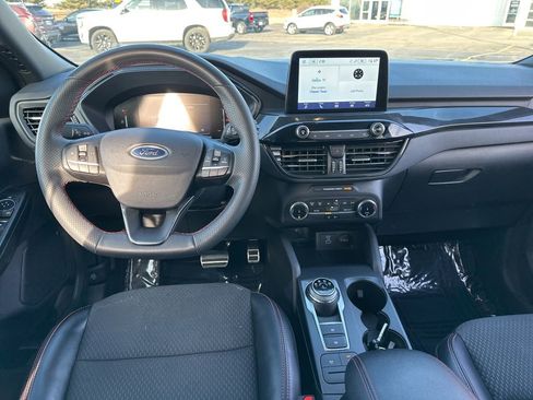 Used 2023 Ford Escape ST-Line image 23