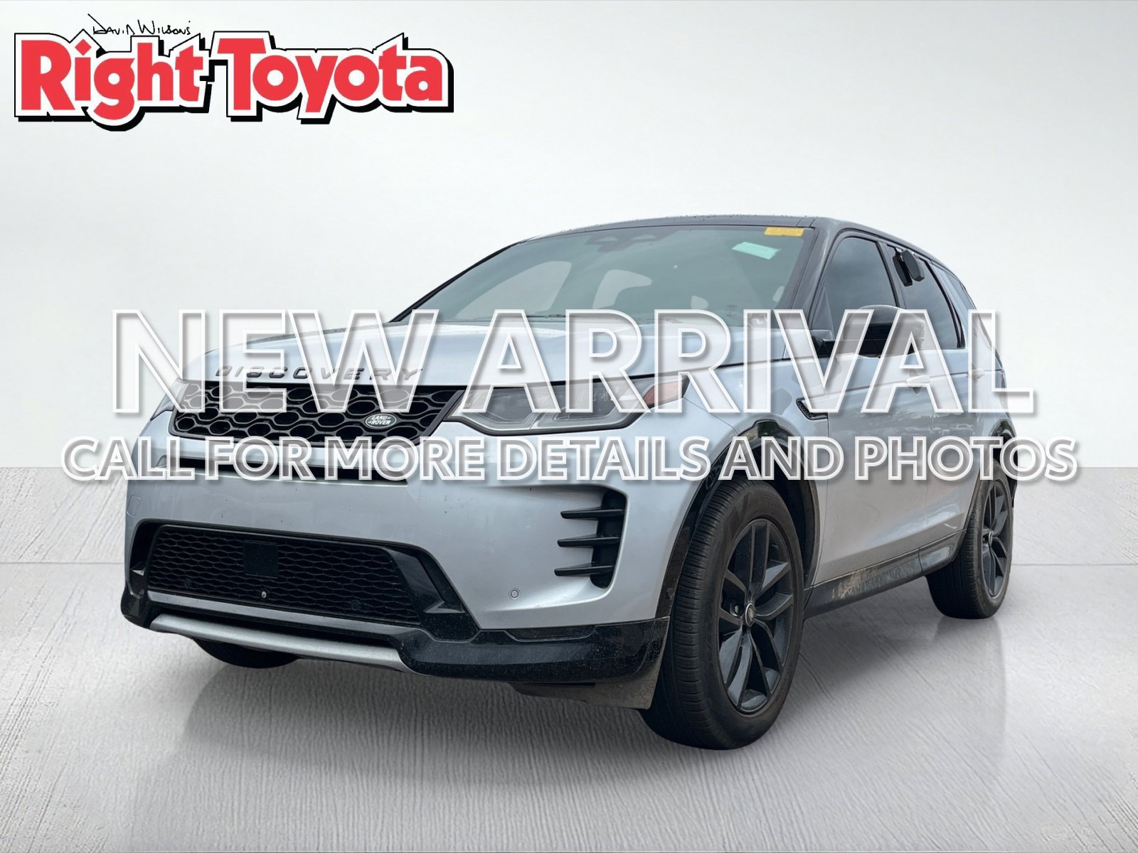 Used 2024 Land Rover Discovery Sport Dynamic SE AWD/4WD image 1