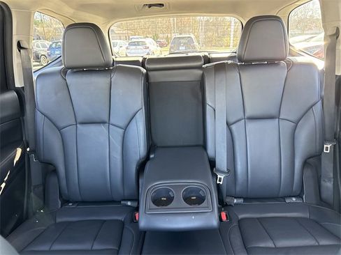 Used 2022 Subaru Ascent Limited image 33