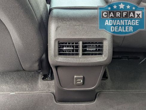 Certified 2024 Chevrolet Equinox LT AWD/4WD image 15