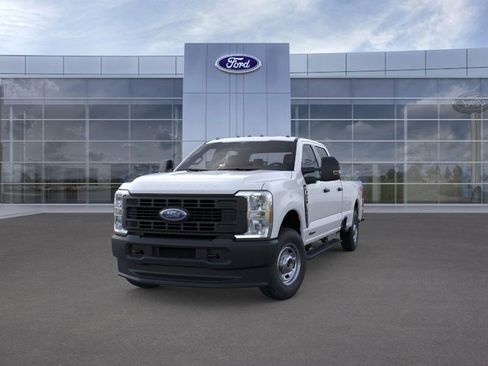 New 2025 Ford F250 XL w/ XL Driver Assist Package image 2