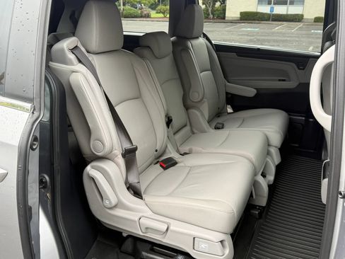 Used 2019 Honda Odyssey EX-L image 28