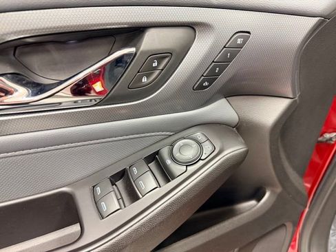 Certified 2020 Chevrolet Traverse Premier image 23