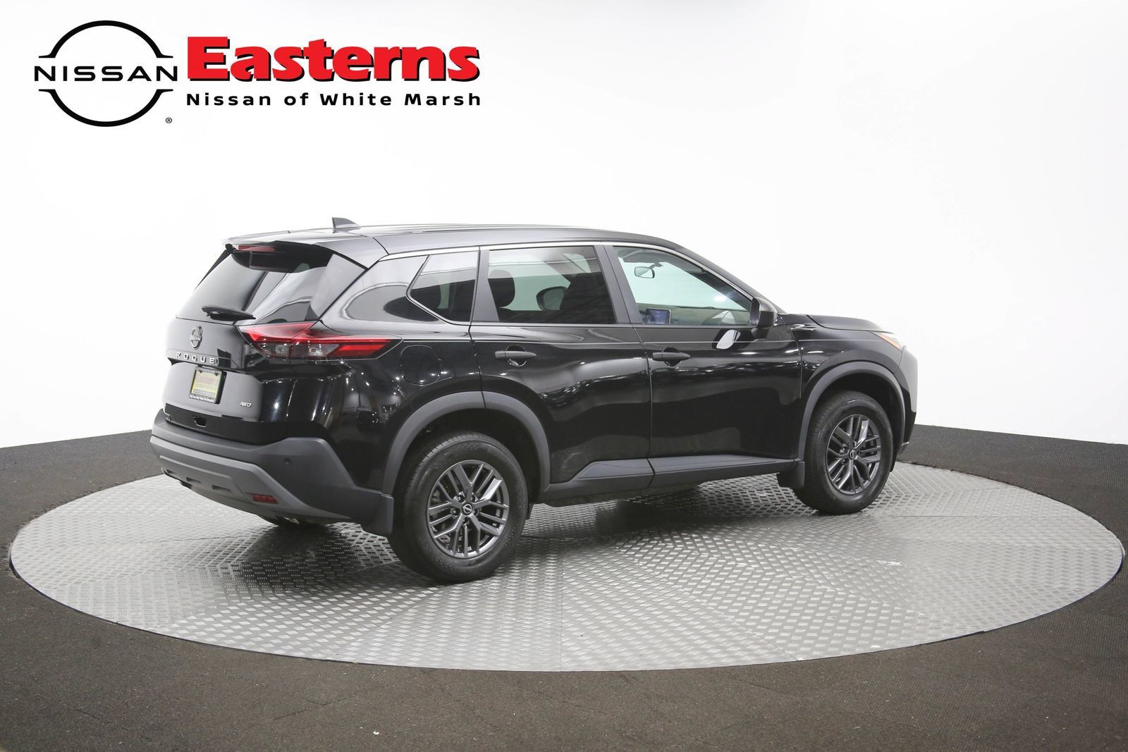 Used 2023 Nissan Rogue S AWD/4WD image 40