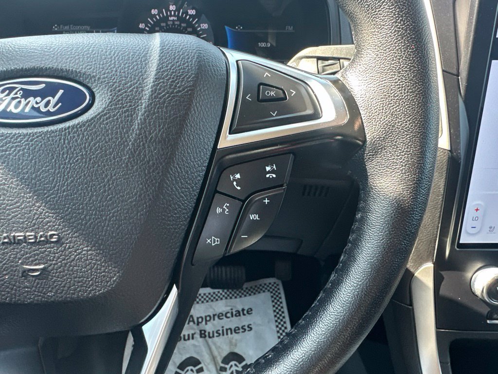 Used 2024 Ford Edge SEL w/ Convenience Package AWD/4WD image 16