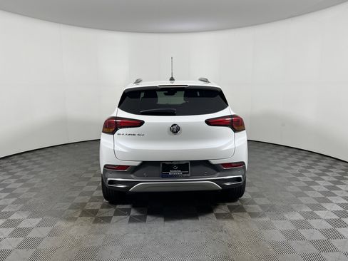 Used 2021 Buick Encore GX Essence w/ Advanced Technology Package FWD image 4