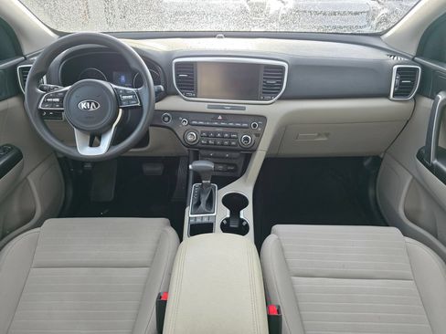 Certified 2022 Kia Sportage LX w/ LX AWD Value Edition Package image 19