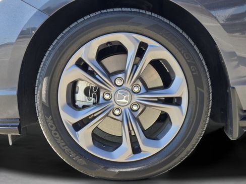 Used 2024 Honda Accord EX-L image 30