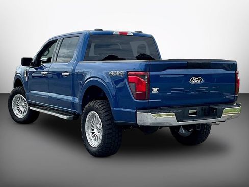 Used 2025 Ford F150 XLT w/ Equipment Group 301A Standard AWD/4WD image 4