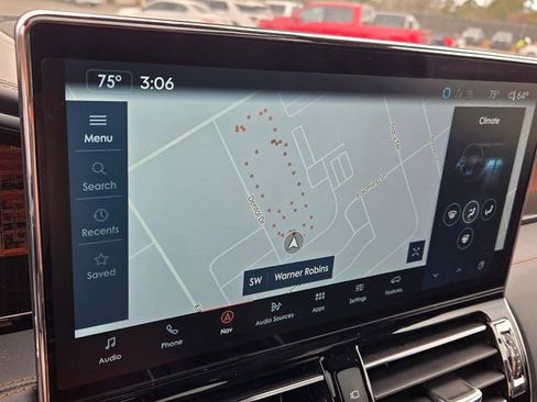 Used 2024 Lincoln Navigator Black Label image 21