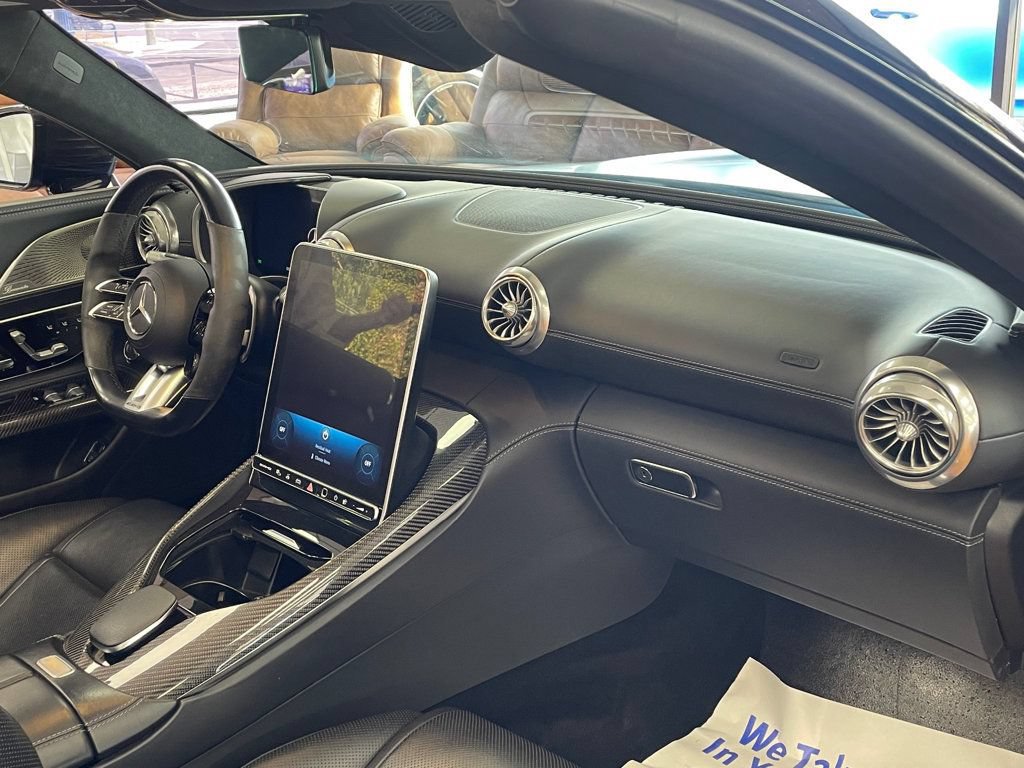 Used 2022 Mercedes-Benz SL 63 AMG 4MATIC image 29