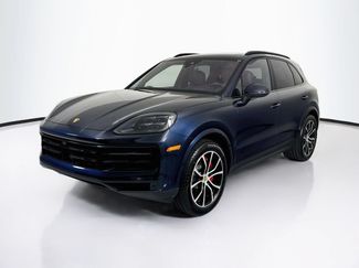 Used 2024 Porsche Cayenne S AWD/4WD video 1