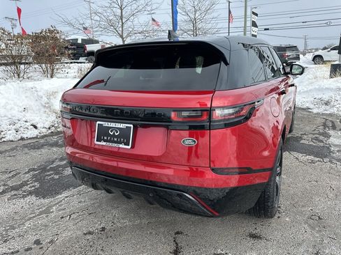 Used 2022 Land Rover Range Rover Velar R-Dynamic S image 13