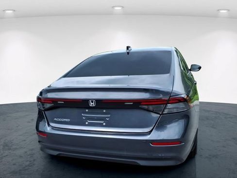 Used 2023 Honda Accord EX image 13