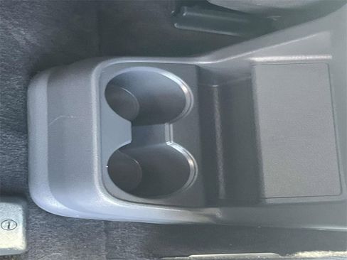 Used 2024 Toyota Sienna XLE image 18