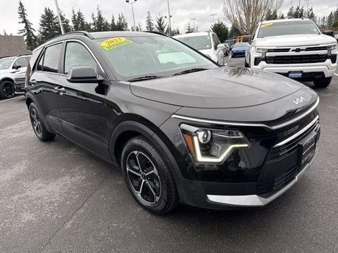 Certified 2023 Kia Niro EX image 3