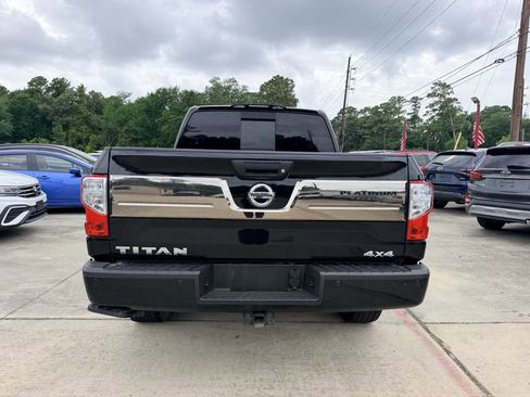 Used 2017 Nissan Titan Platinum Reserve AWD/4WD image 6
