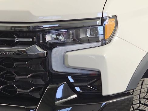 Used 2026 Chevrolet Silverado 1500 ZR2 w/ LPO, Dark Essentials Package AWD/4WD image 9