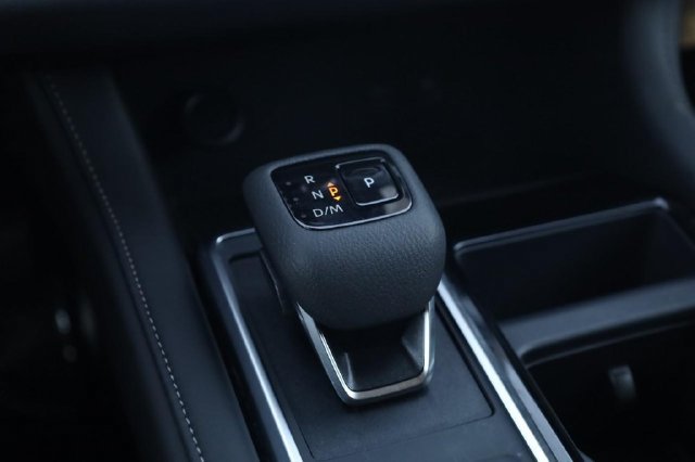 Certified 2025 Nissan Pathfinder SV AWD/4WD image 18