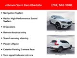 Certified 2025 Volvo XC40 B5 Core image 3