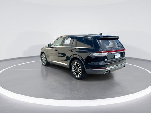 Used 2020 Lincoln Aviator Reserve w/ Elements Package Plus AWD/4WD image 7