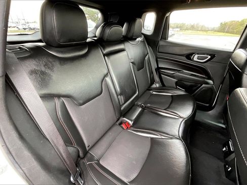 Used 2023 Jeep Compass Trailhawk image 22