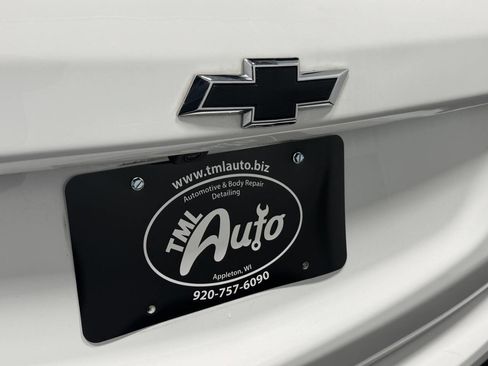 Used 2021 Chevrolet Equinox LS w/ LPO, Floor Liner Package image 7