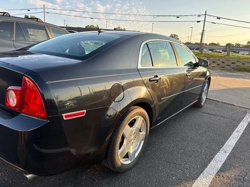 Used 2010 Chevrolet Malibu LT w/ HFV6 Engine Package FWD image 18