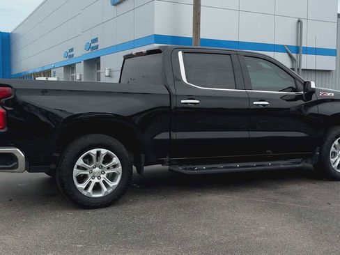 Certified 2023 Chevrolet Silverado 1500 LTZ image 2