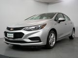Used 2018 Chevrolet Cruze LT image 3