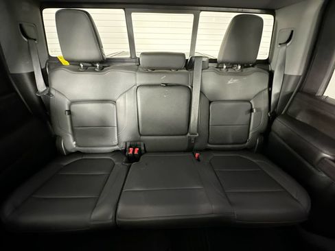 Used 2020 Chevrolet Silverado 2500 LTZ AWD/4WD image 13