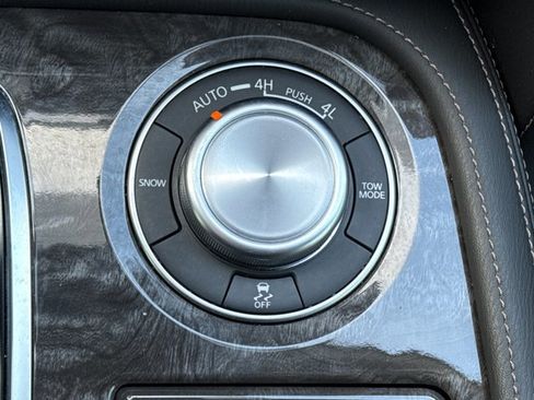 Used 2022 Nissan Armada Platinum w/ Captain's Chairs Package image 26