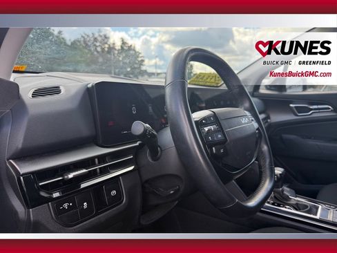 Used 2026 Kia Sportage LX AWD/4WD image 20