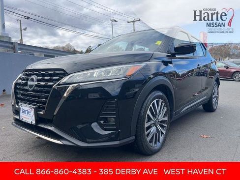 Certified 2024 Nissan Kicks SR image 1