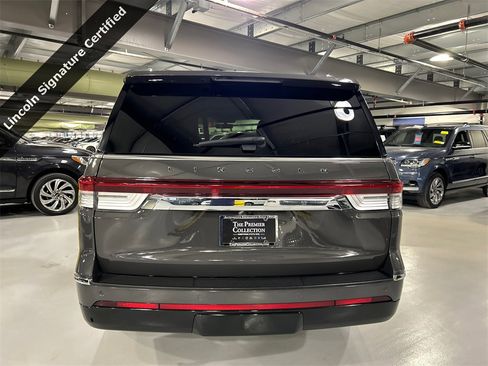 Certified 2023 Lincoln Navigator Black Label image 3
