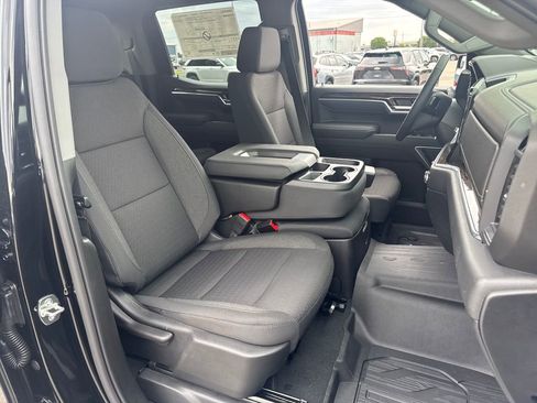New 2026 GMC Sierra 1500 SLE AWD/4WD image 12