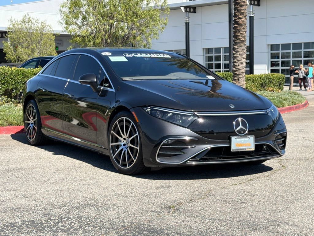 Used 2023 Mercedes-Benz EQS 580 4MATIC Sedan image 4
