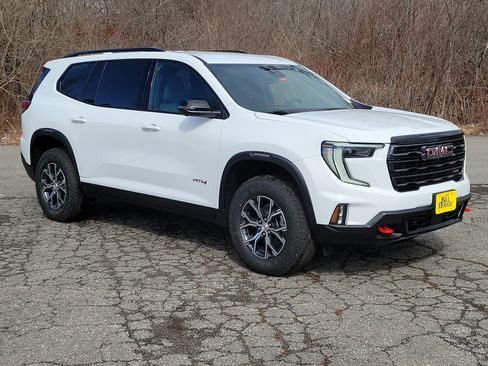New 2026 GMC Acadia AT4 image 9