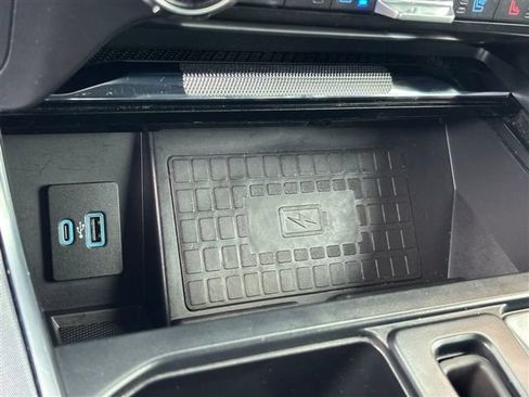 Used 2022 Ford F150 Raptor w/ Equipment Group 801A High AWD/4WD image 22