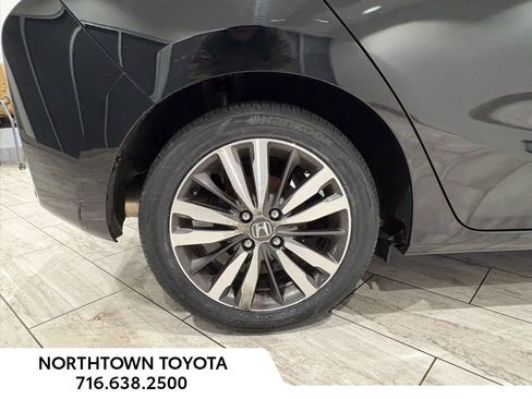 Used 2016 Honda Fit EX image 12