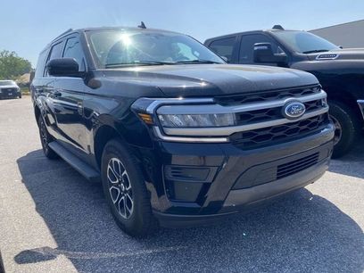 Used 2024 Ford Expedition XLT