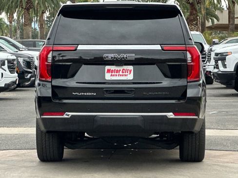 Certified 2025 GMC Yukon Elevation w/ Elevation Premium Package image 5