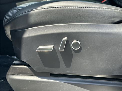 Used 2023 Tesla Model X AWD/4WD image 24